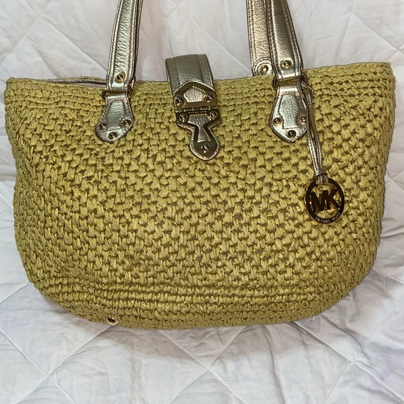 RARE Like new Michael Kors Straw Wicker raffia Shoulder Bag x large - Picture 5 of 16